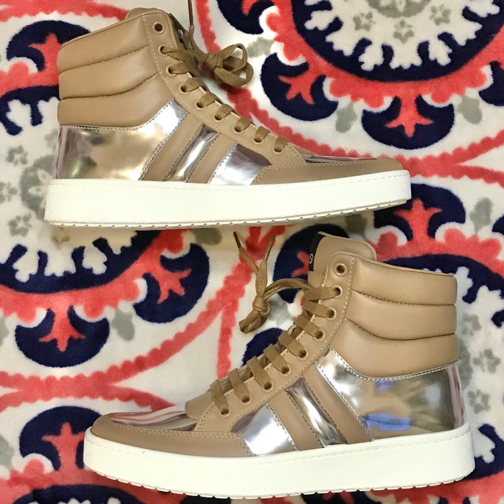 Gucci Praga Karibu High Top Sneaker womens Size 37